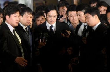 Samsung Group chief, Jay Y. Lee, leaves the Seoul Central District Court in Seoul