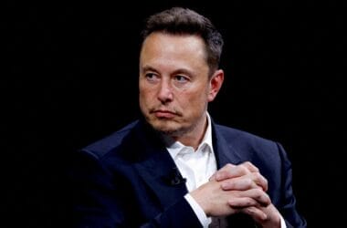 Four former Twitter executives sue Elon Musk